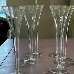 Anthropologie 6 gold trimmed super light weight Champagne flutes